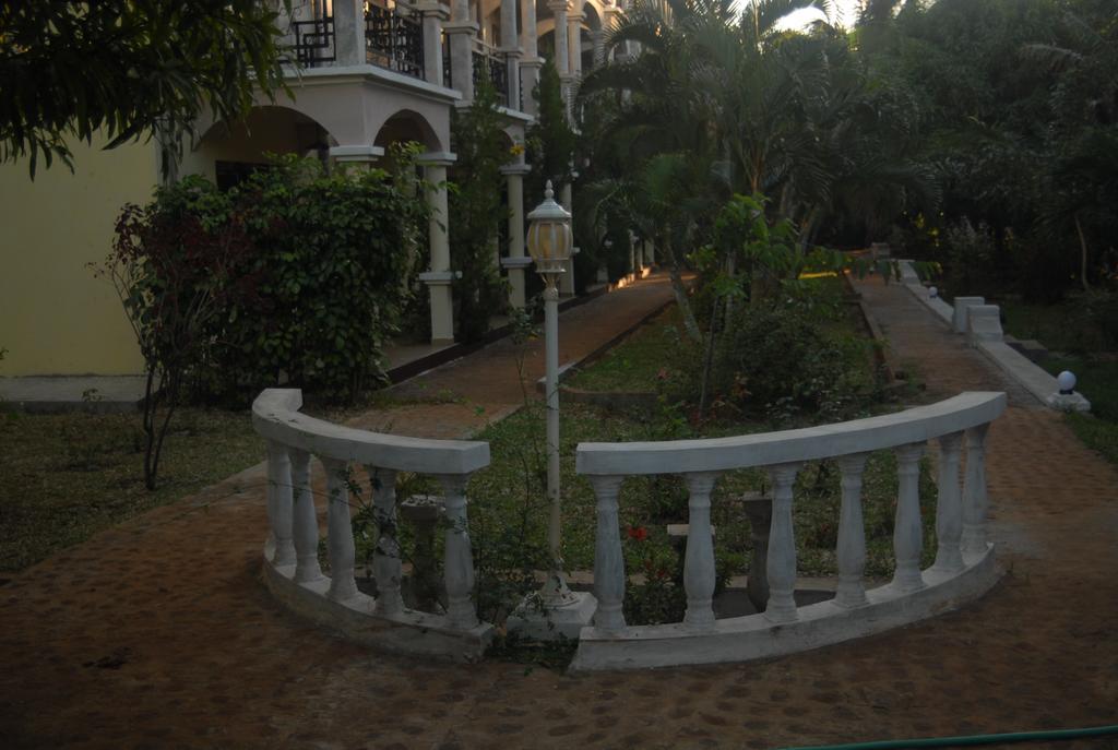 Ar Sun Hotel Antsiranana Ngoại thất bức ảnh