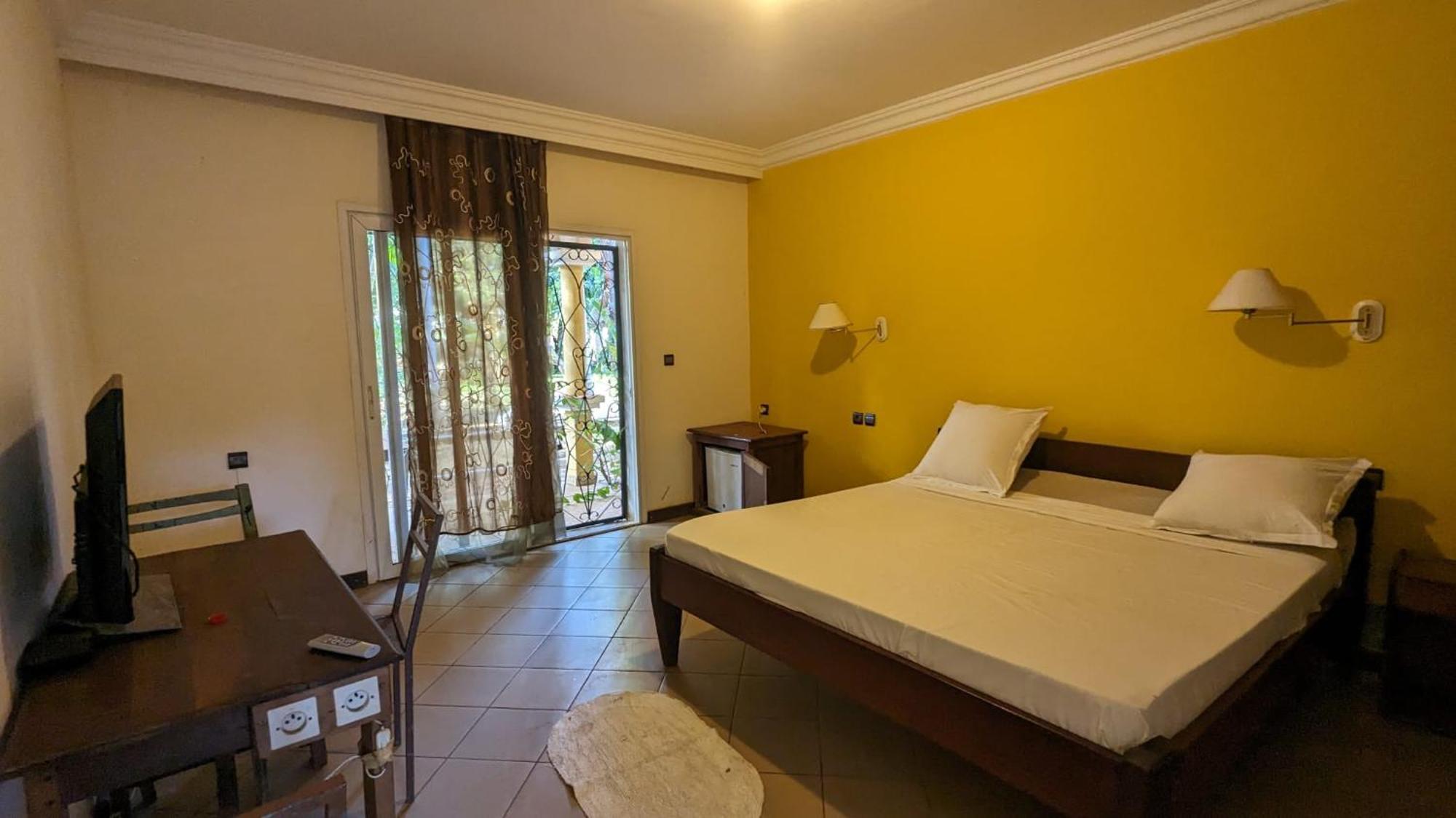 Ar Sun Hotel Antsiranana Ngoại thất bức ảnh